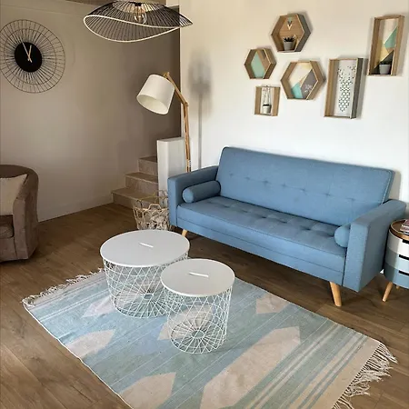 Hébergement de vacances De Charme 6 Pieces Avec Vue Sur Les Hauteurs De